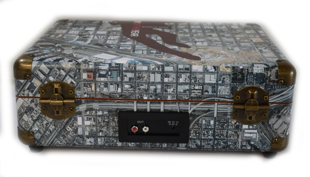 AUTOGRAPHED LTD ED of 100 STORY OF THE YEAR "Page Avenue" Turntable