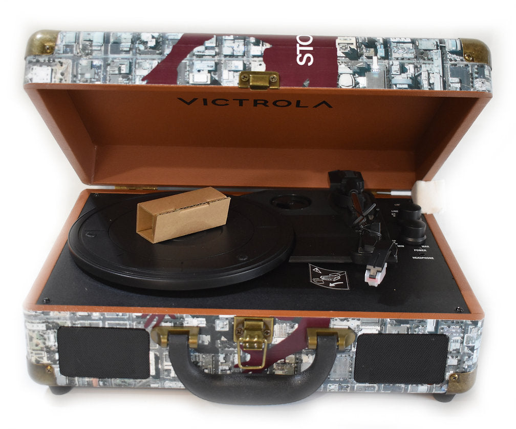 AUTOGRAPHED LTD ED of 100 STORY OF THE YEAR "Page Avenue" Turntable